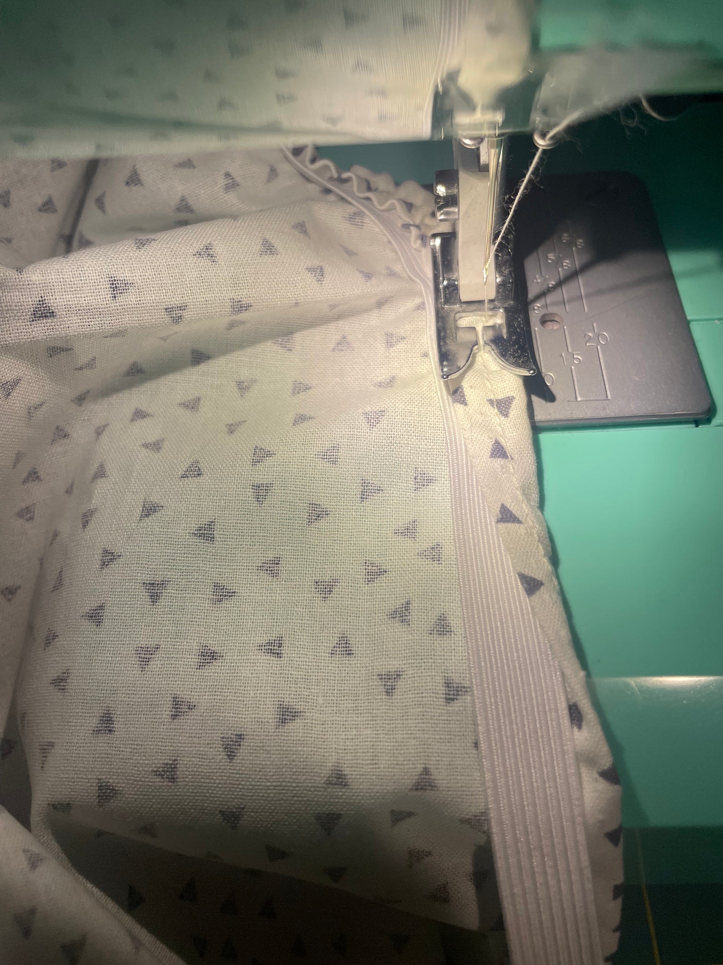 White with Gray Triangles toddler/crib sheets