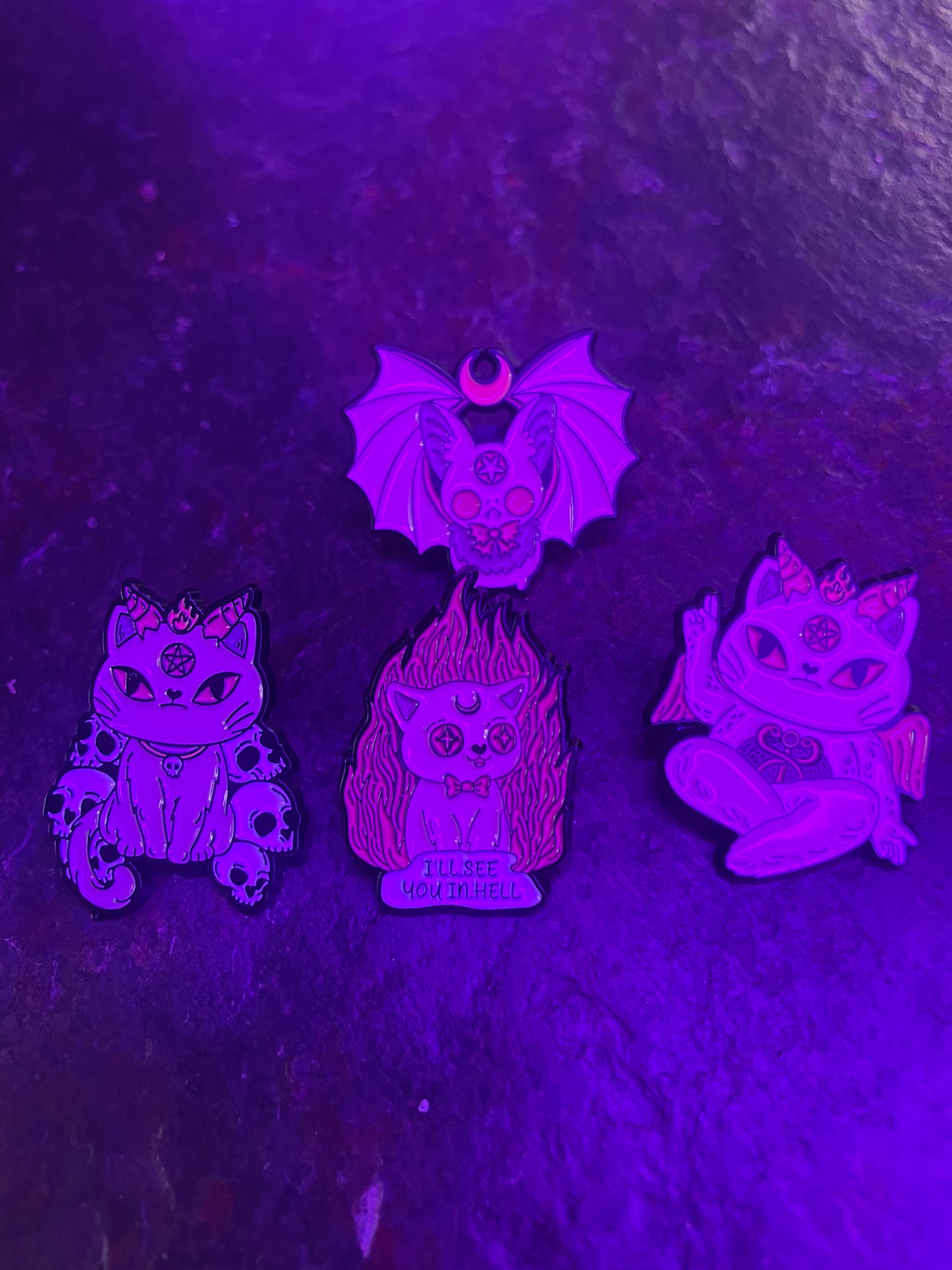 Limited Edition Evil Kitty pin set